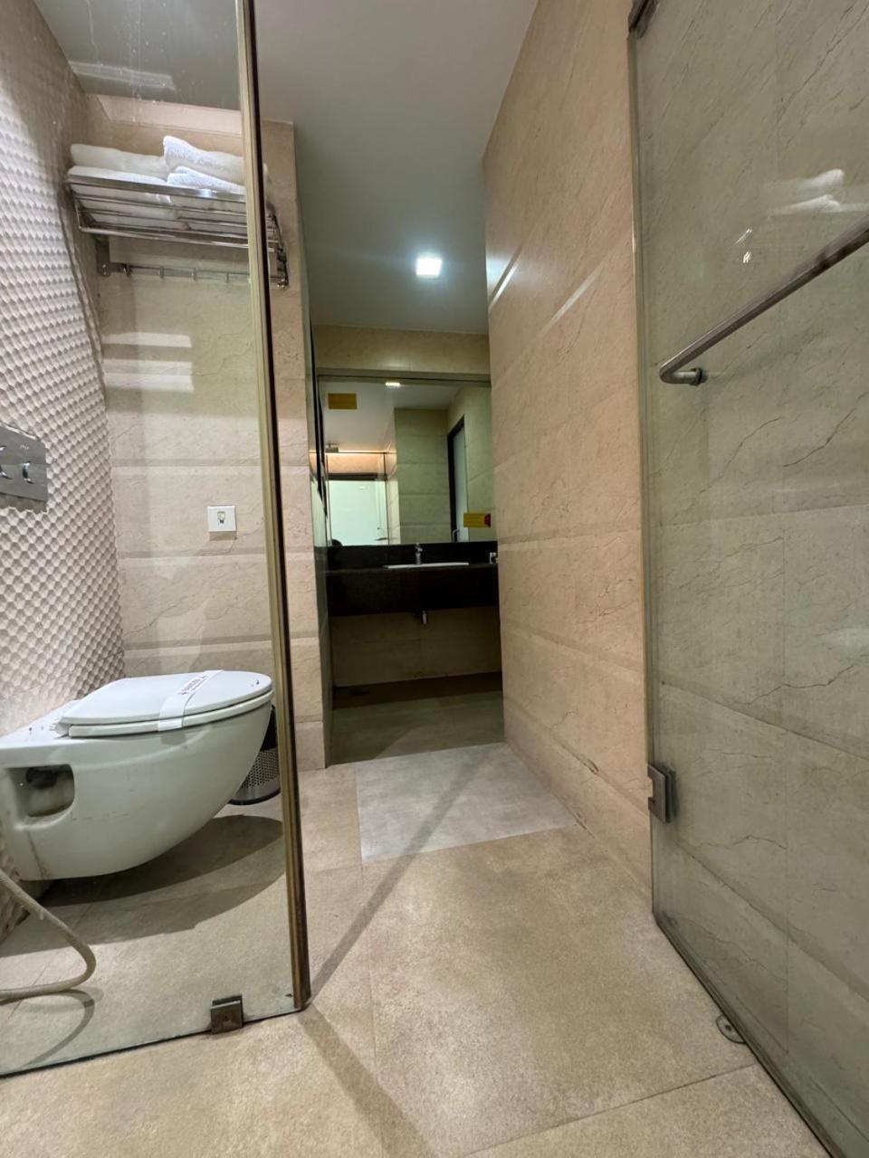 Hotel Dakshin Grandeur Navi Mumbai Exterior foto